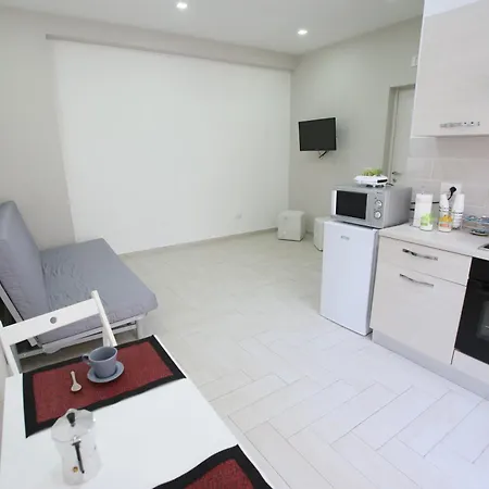 San Gaetano 23 Apartment Naples Room photo